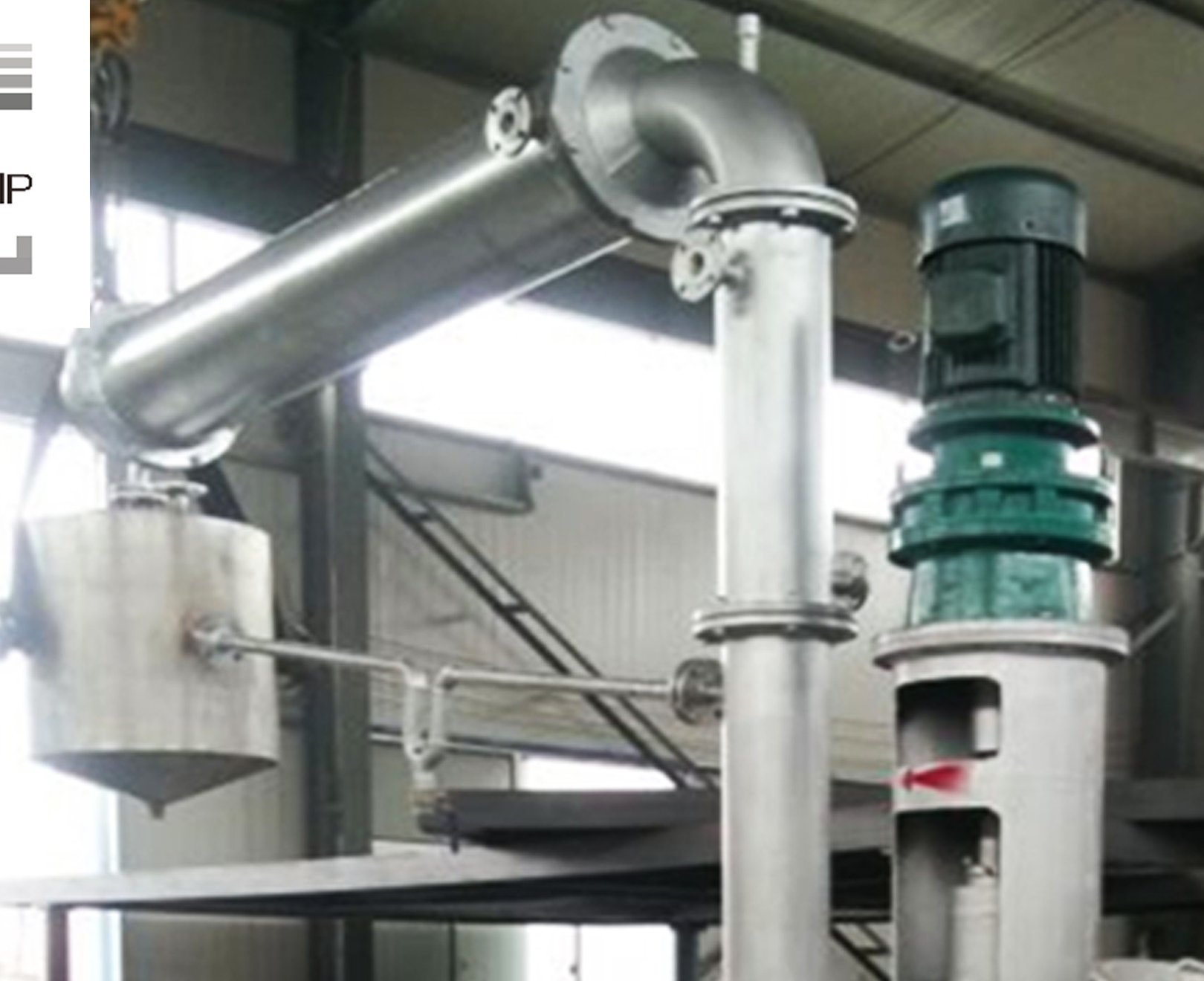 Top-drive motor, reducer and overhead condenser assembly